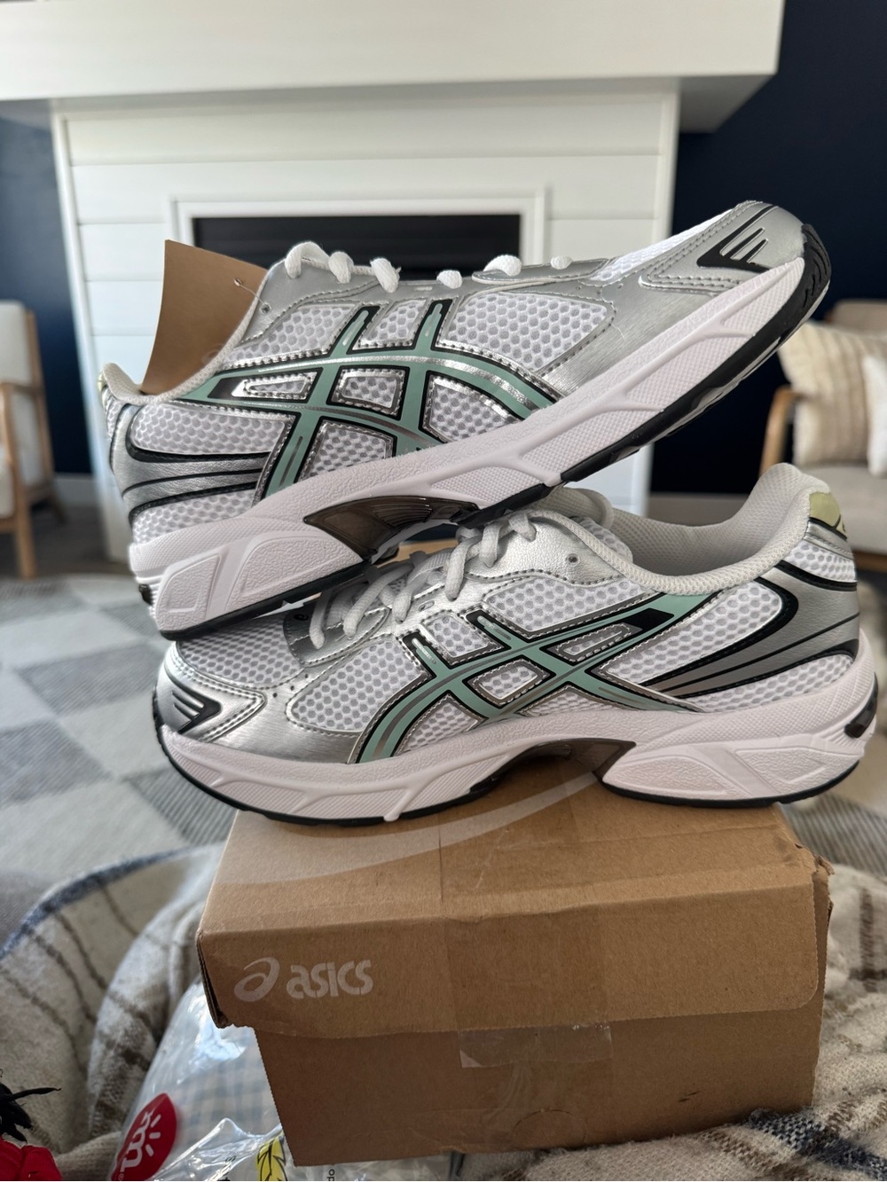 ASICS GEL-1130 White/Verdigris Women’s 8 New Men’s 6.5 Damaged Box - Picture 6 of 8